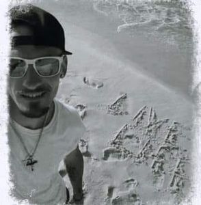 Meet your Posher, Robb